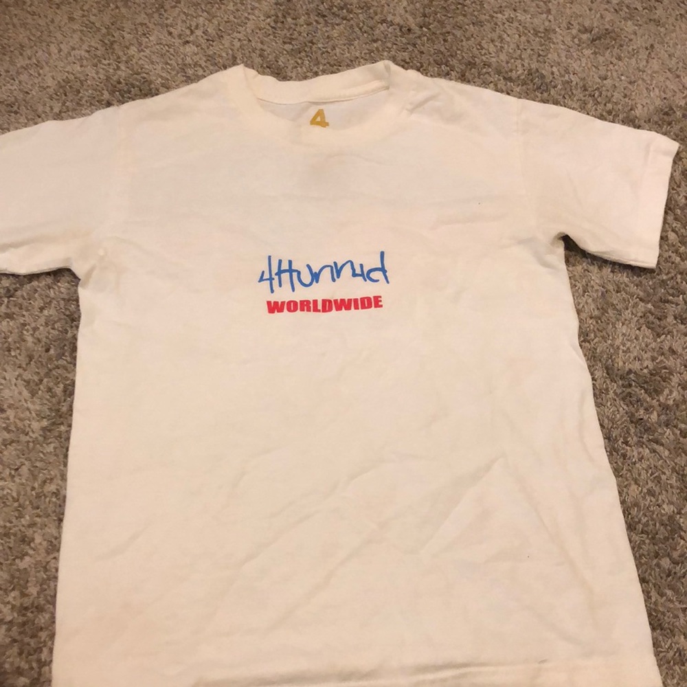 Graphic tee